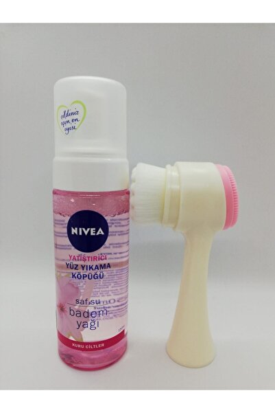 NIVEA Yatıştırıcı Yüz Yıkama Köpüğü 150 Ml+yüz Temizleme Fırçası