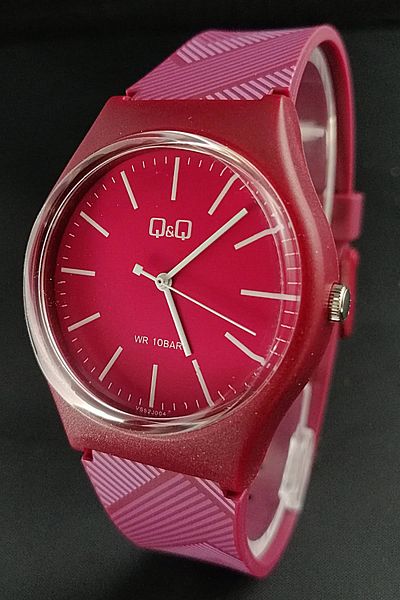 Q&Q Vs25j004y Claret Red Unisex Wristwatch