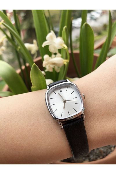 Ricardo Silver Color Women's Wristwatch with Leather Cord