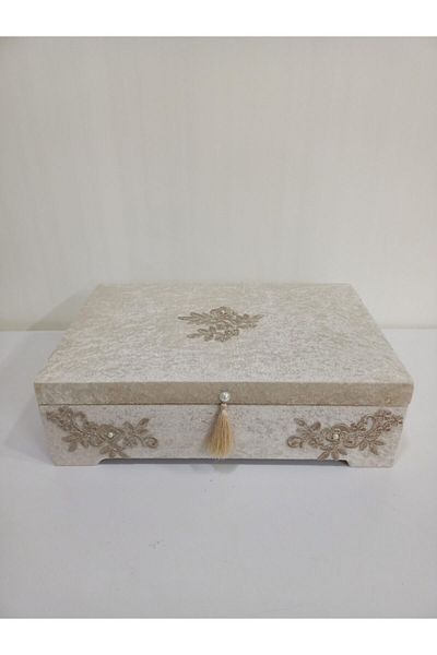 Lamazihome Velvet 7 Piece Cappucino French Guipure Prayer Rug Set with Storage Box Set