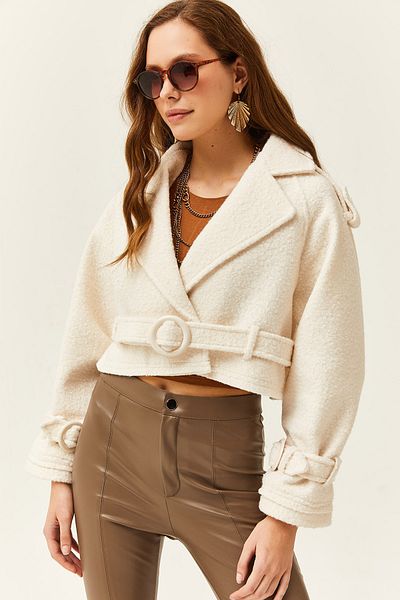 Olalook Dámská ecru podšitá bunda Crop Boucle s detailem pásku CKT-19000372