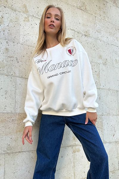 Trend Alaçatı Stili Ecrufarbenes Sweatshirt mit Rundhalsausschnitt, Stickerei und Aufdruck im 3-fädigen Rippenmuster für Damen ALC-X11189