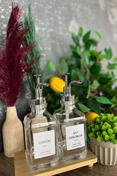 Digithome 2-Piece Glass Liquid Soap and Lotion Label Silver Stopper Detergent Bottle Soap Dispenser 500 ml C1-1-289