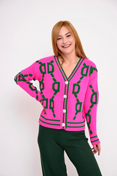 Hazinedan Жіночий короткий кардиган з рожевими ґудзиками та візерунком