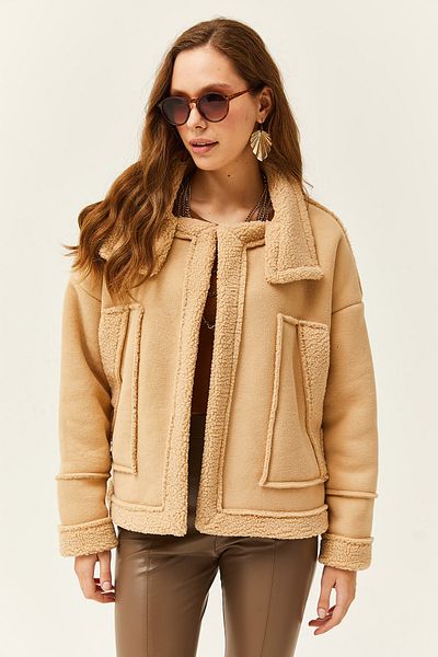 Olalook Beige dicke Damenjacke mit Taschen und Fell innen CKT-19000369