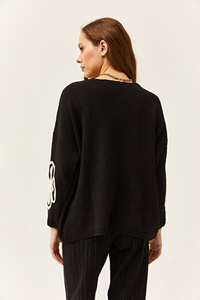 Olalook Pulover de damă, negru, cu decolteu în V, cu textura moale KZK-19000695