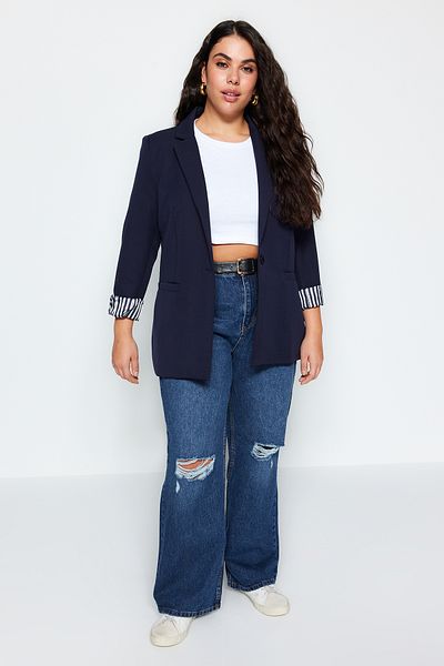 Trendyol Curve Marineblaue gewebte Jacke mit Linienfutter TBBSS22CE0195