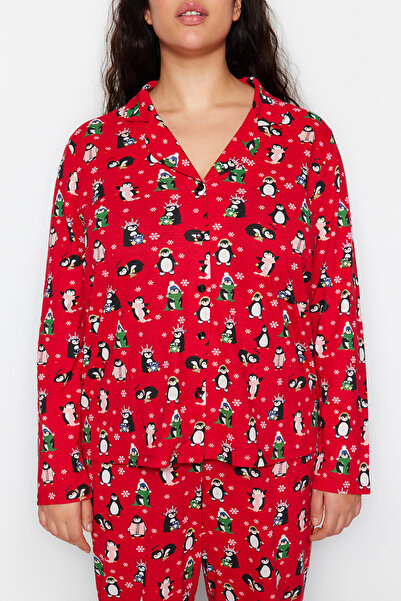 Trendyol Curve Újévi témájú piros kötött pizsama szett - inggallér TBBAW24AI00002