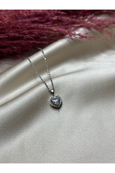 Mossi Accessories قلادة قلب من الفولاذ المقاوم للصدأ بحجر الزركون