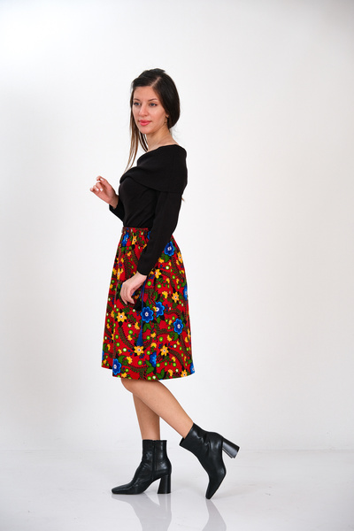 İna Divitin Flannel Floral Patterned Winter Skirt on Red Background