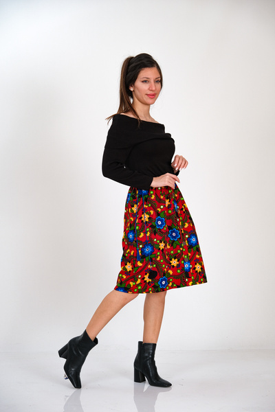 İna Divitin Flannel Floral Patterned Winter Skirt on Red Background