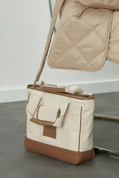 Manuka MIDI-CANVAS-TASCHE MIT MEHREREN TASCHEN KAMEL
