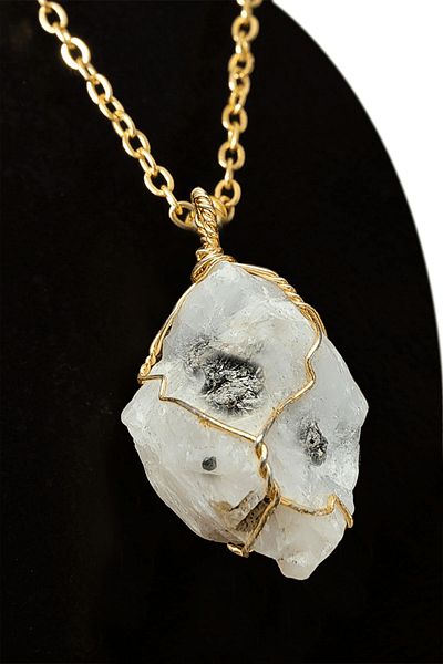 Tesbih Atölyesi Certified Gold Wire Wrapped Raw Unprocessed Moon Stone Necklace