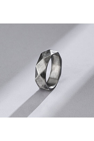 Akgül Silver Geometrik Desenli Gümüş Erkek Alyans Yüzük