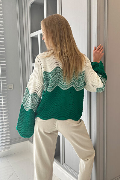 Trend Alaçatı Stili سترة نسائية محبوكة ذات ياقة مدورة خضراء مخرمة ومخرمة ALC-X11187