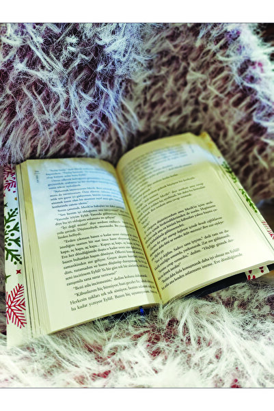 tsugame Tsundoku Yılbaşı Motifli Özel Üretim Su Geçirmez Kitap Kılıfı -Ayraç Hediyeli 2024 Yeni Kitap Kılıfı