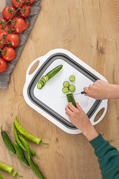 Meleni Home Foldable Cutting Board - Basin with Strainer - Accordion Cutting Board