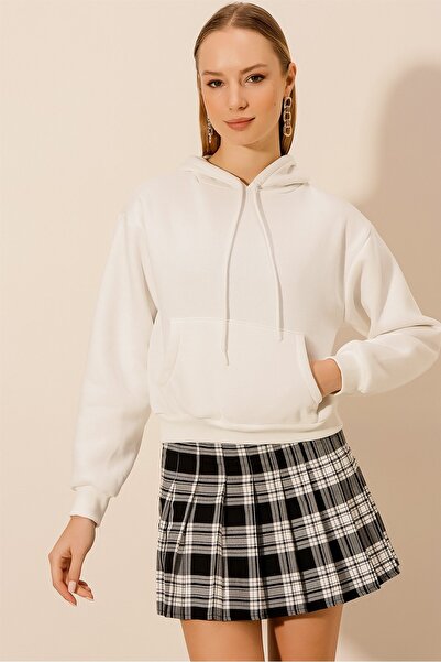 HAKKE Women's Gray Hooded 3 Thread Ribbed Kangaroo Pocket Crop Sweatshirt