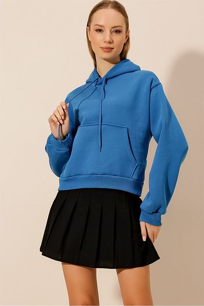 HAKKE Three Thread Kangaroo Pocket Short SWEAT