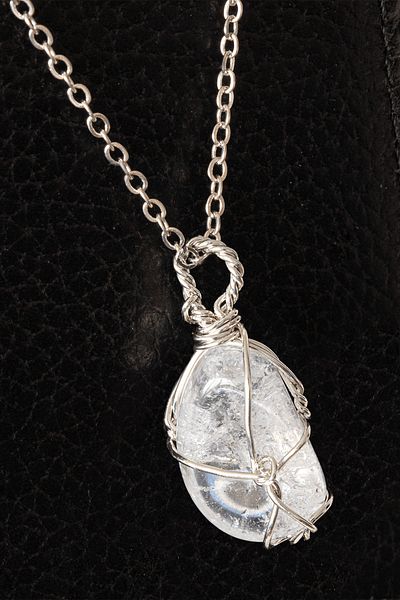 Tesbih Atölyesi Certified Wire Wrapped Crystal Quartz Stone Necklace