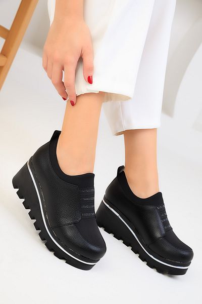 SOHO Black Women's Casual Shoes 18616