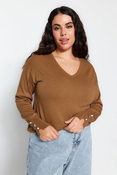Trendyol Curve Mink V-Neck Button Detailed Knitwear Sweater TBBAW23AN00043