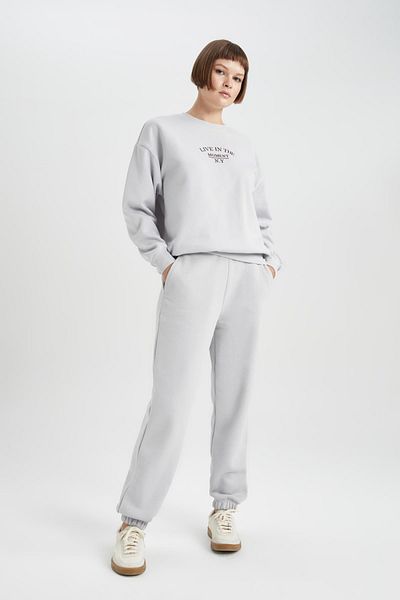 DeFacto Χοντρό Jogger Sweatpants με ελαστική μέση και τσέπες με κορδόνια V2700az23wn