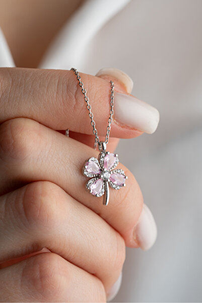 Nereze 925 Ayar Gümüş Rodyumlu Pembe Taşlı Dört Yapraklı Şans Yonca Kolye