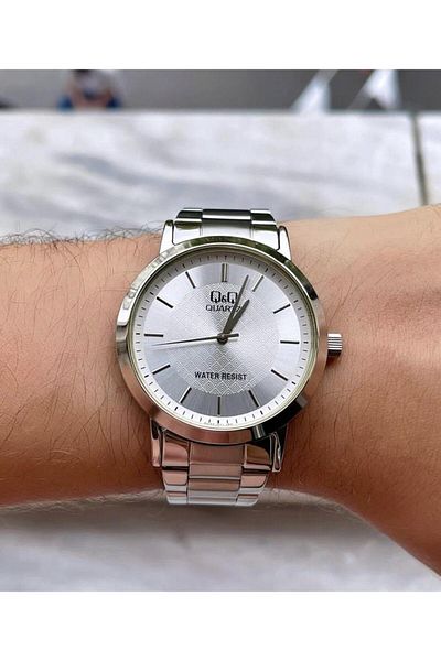 Q&Q Men's Metal Cord Wristwatch