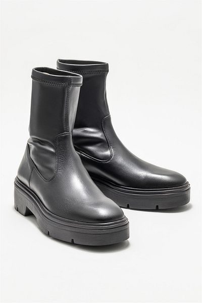 Elle Shoes Women's Casual Black Boots - Comfortable and Stylish