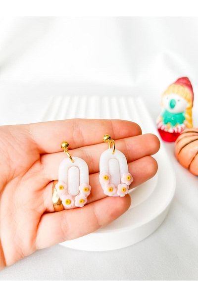 TREND White Transparent Mini Pink Floral Polymer Earrings