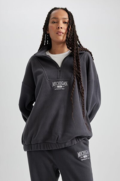 DeFacto Oversize Fit Yarım Fermuarlı Polar Sweatshirt Y2649az23wn