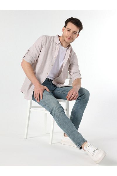 Colin's Μπεζ ανδρικό μακρυμάνικο πουκάμισο με κανονική εφαρμογή