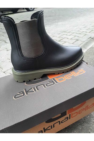 Özva Akınalbella rain boots