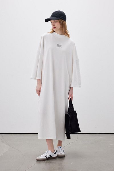 Manuka OVERSIZE LANGES, KOMFORTABLES KLEID ECRU