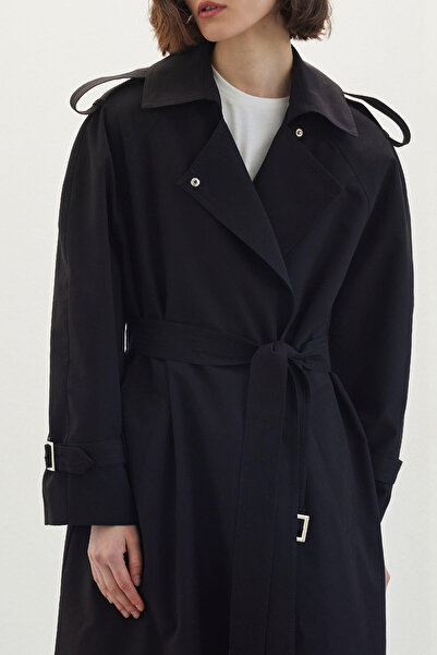 Manuka PÁSOVÝ DRESS TRENCH COAT ČERNÝ