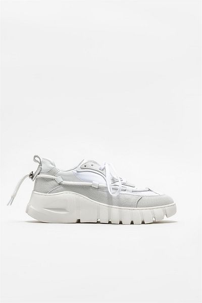 Elle Shoes أحذية رياضية نسائية بيضاء