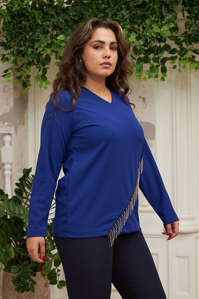 RMG بلوزة كبيرة الحجم من Gamze Fashion Boutique مع إكسسوارات سلسلة أمامية