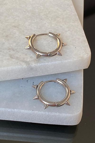 Jaida Moda Unisex 316l Surgical Steel Pointed Toe Hoop Earrings