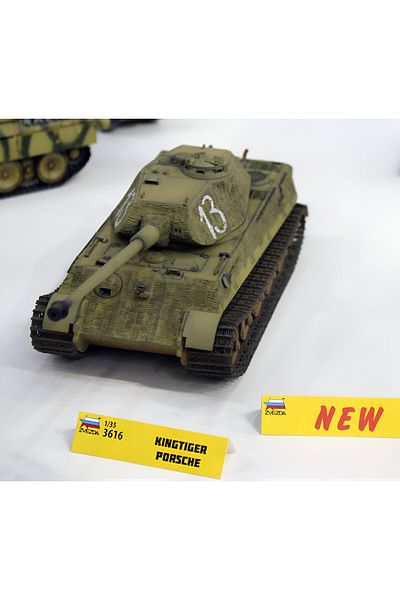 Zvezda 1/35 King Tiger Porsche Plastic Tank Model Kit, Disassembled Hobby Set