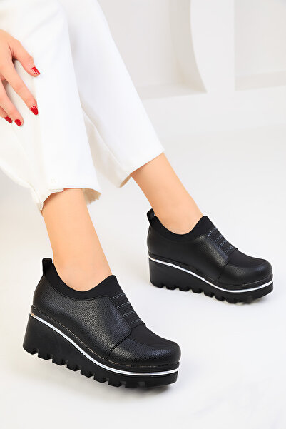 SOHO Black Women's Casual Shoes 18616