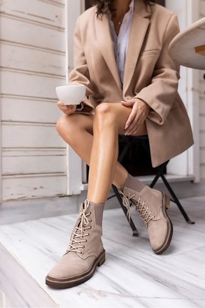 ANGELİNA JONES CIZME POȘTALE BRANDT FEMEI Nisip REAL SUEDE