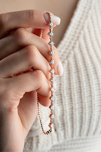 Nereze 925 Ayar Gümüş Asansörlü Sıralı Zirkon Taşlı Bileklik