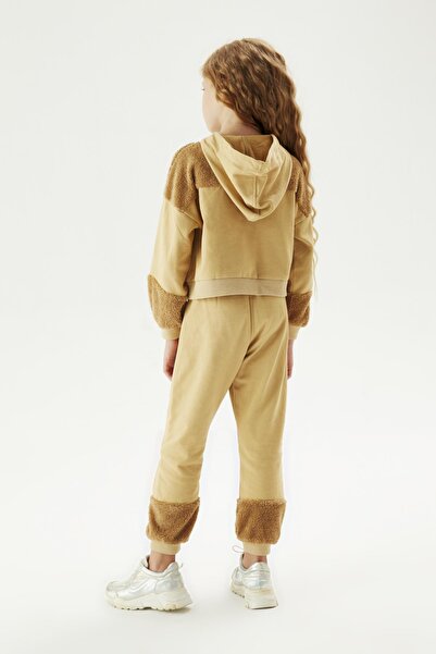 Tyess Κοριτσίστικη μπεζ φόρμα