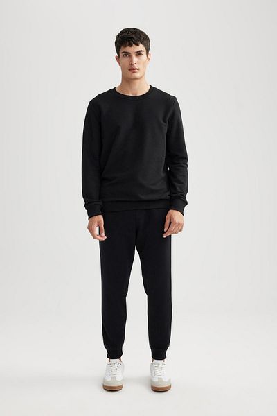 DeFacto Μαύρο φούτερ με κανονική εφαρμογή Crew Neck Basic απλό φούτερ M7851az23au