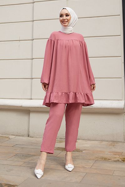 InStyle مجموعة مزدوجة من التنورة المفعمة بالحيوية - باللون الوردي