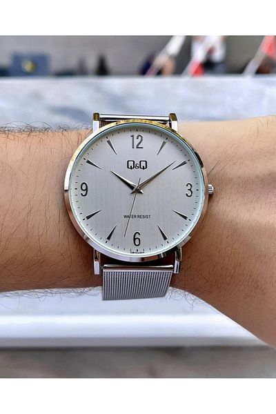 Q&Q Men's Wicker Cord Wristwatch