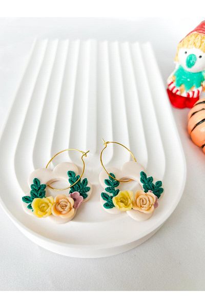 TREND Mini Floral Gold Hoop Polymer Earrings