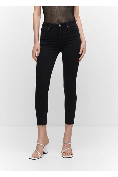 MANGO Woman Women's Black Denim Short Leg Skinny Jeans Trousers
