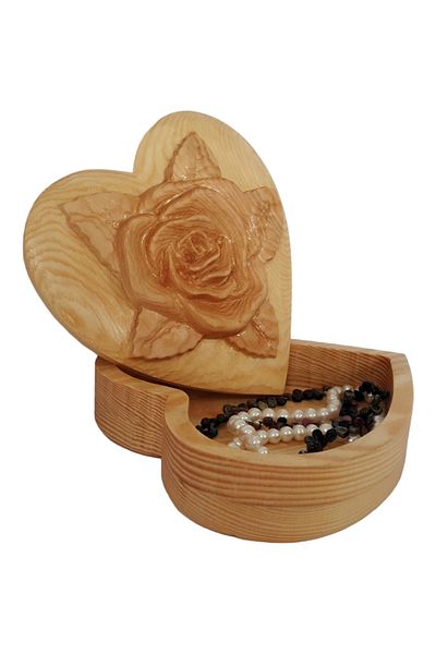 ELBİ Wooden Rose Motif Embroidered Heart Box